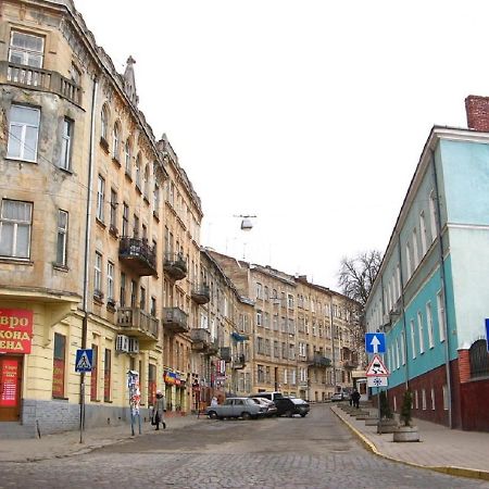 Mіні- Економ Апартаменти В Центральній Частині Львова Exterior photo