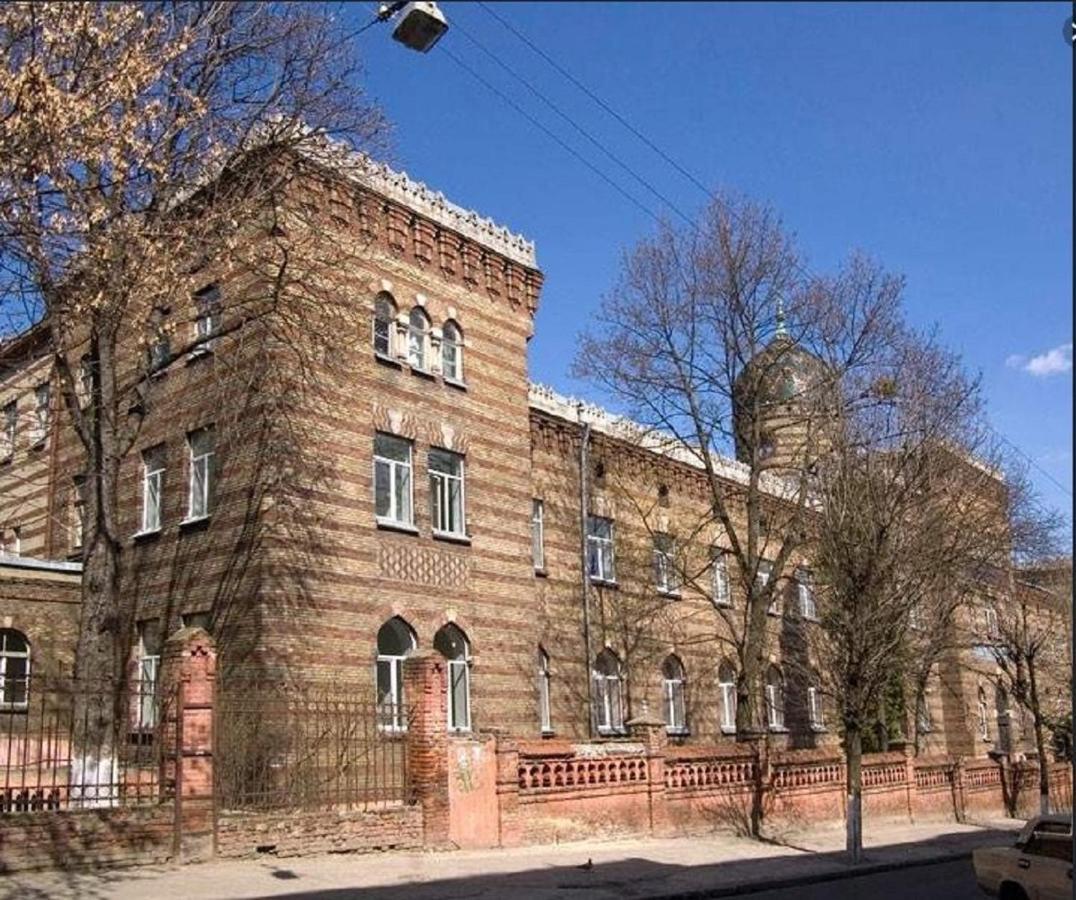 Mіні- Економ Апартаменти В Центральній Частині Львова Exterior photo